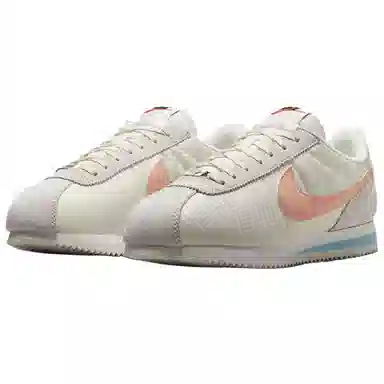 Nike Cortez