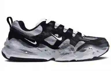 Nike Tech Hera