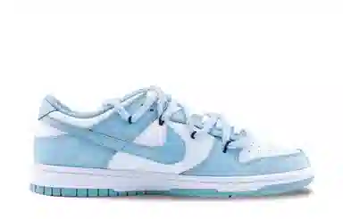 Nike Dunk "Ocean Heart"