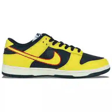 Nike Dunk Low Prm "Vintage Panda"