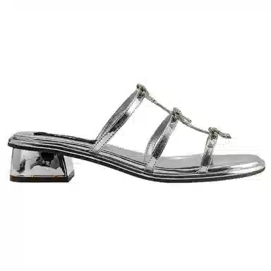 妙侣 蝴蝶结法式百搭 橡胶底 水钻 防滑防臭速干一字拖鞋 女 银色