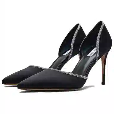 NINE WEST