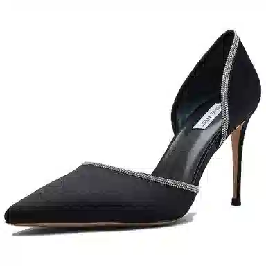 NINE WEST