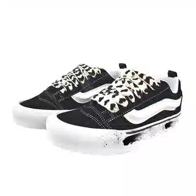 Vans Knu Skool