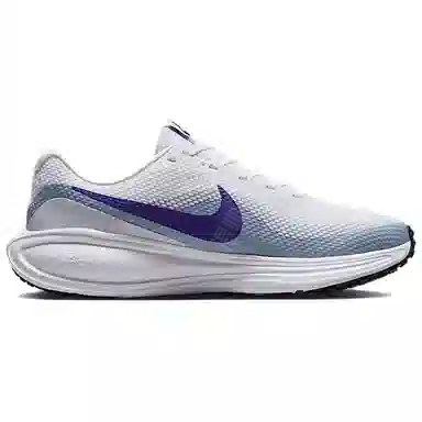 Nike Revolution 8