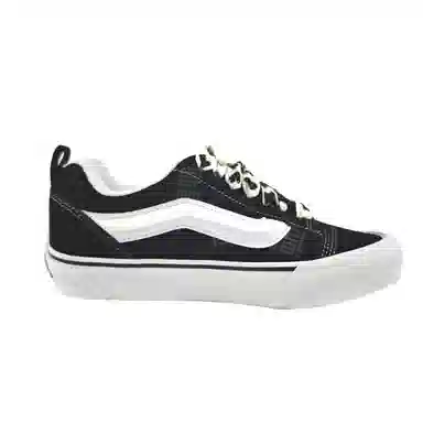 Vans Knu Skool