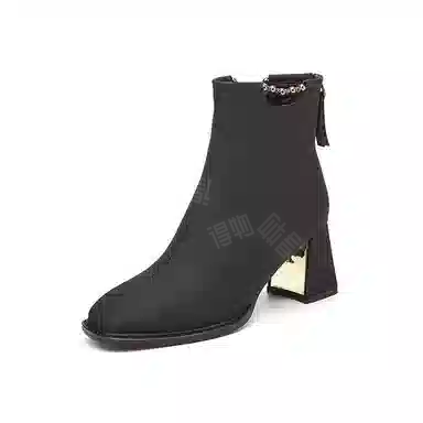 DAPHNE PU