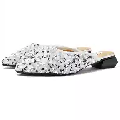 NINE WEST