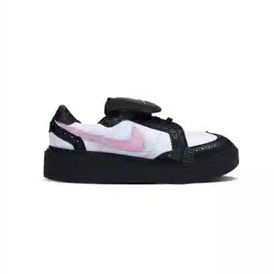 Peaceminusone x Nike Kwondo