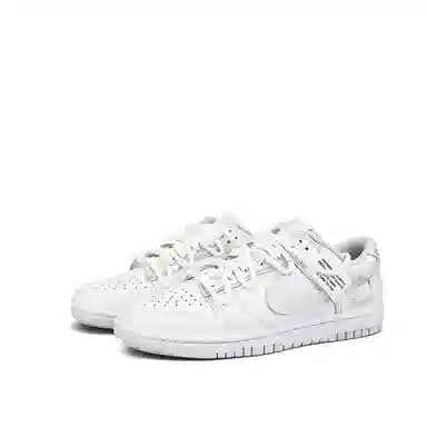 Nike Dunk Low Retro White Silver
