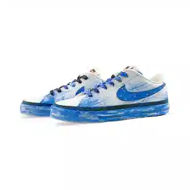 Nike Court Legacy