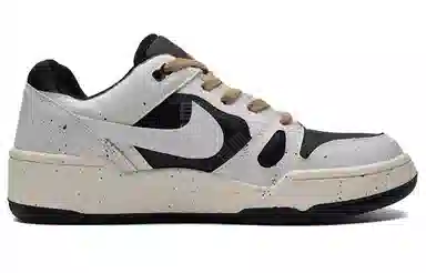 Nike Full Force Low