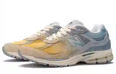 New Balance NB 2002R