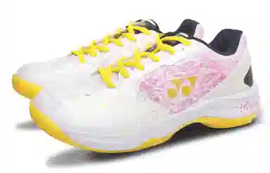YONEX Power Cushion 101CR Rose Whisper