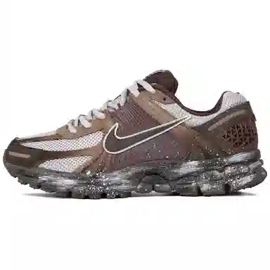 Nike Air Zoom Vomero 5
