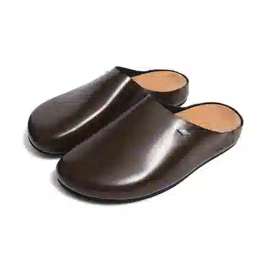 Terra Incognita Home Slippers