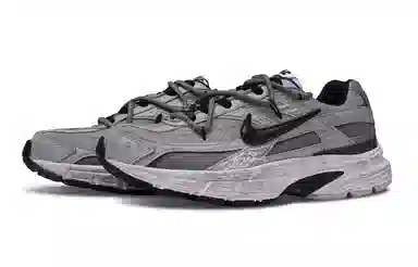 Nike Initiator