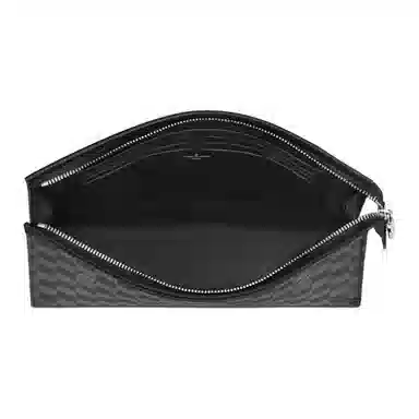 LOUIS VUITTON Pochette Voyage
