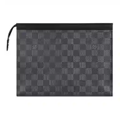 LOUIS VUITTON Pochette Voyage