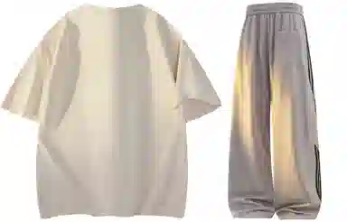 NINETEEN AUTUMN logoT