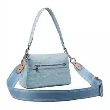 COACH Soft Tabby 26 Logo