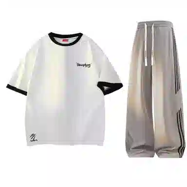 maxim's de paris logo