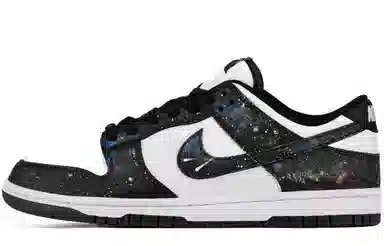 Nike Dunk LOW RETRO vibe