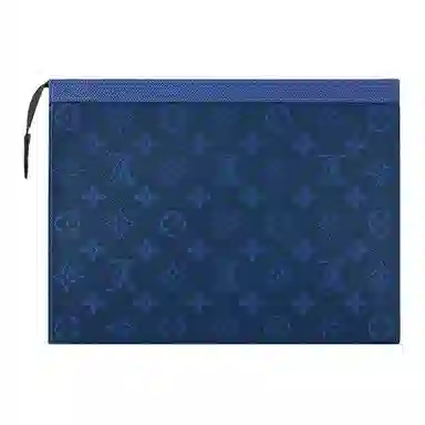 LOUIS VUITTON Pochette Voyage