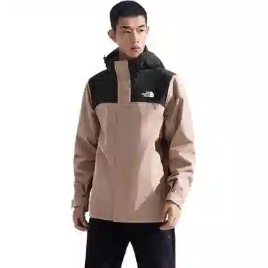 THE NORTH FACE SANGRO SS25