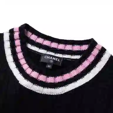 CHANEL SS23 LogoT