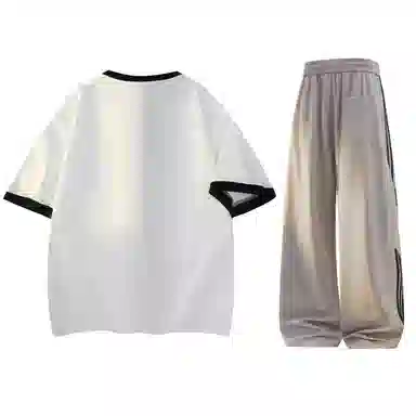 maxim's de paris logo