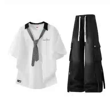 maxim's de paris logo