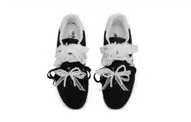 adidas Originals Adiracer 811