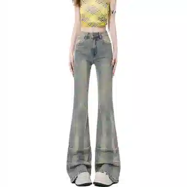 小卷要加油 高腰适中修身喇叭牛仔裤 女款