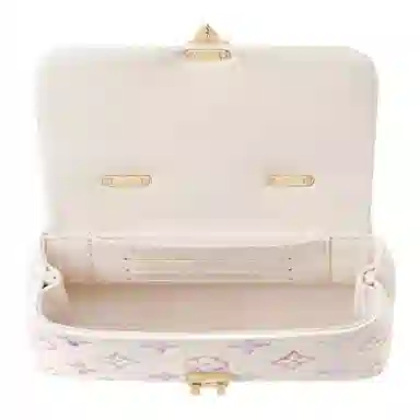 Louis Vuitton Madeleine Nano