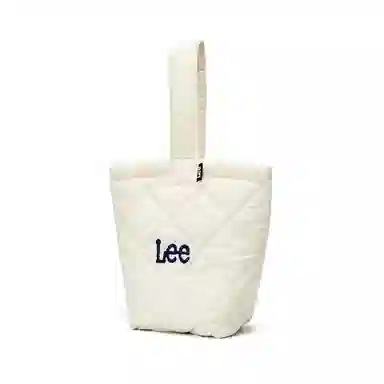 Lee