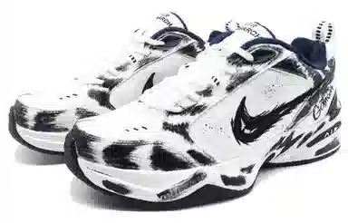 Nike Air Monarch 4