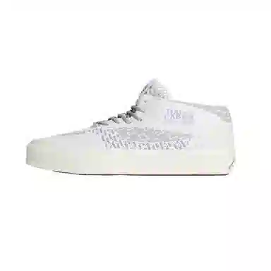 Vans PREMIUM Half Cab