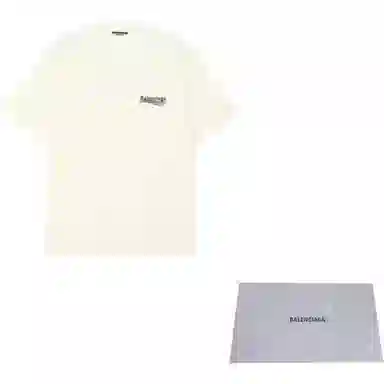Balenciaga SS22 T
