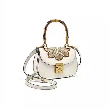 老人头 国风新中式气质刺绣百搭通勤马鞍包 合成革 手提包 女款 多色