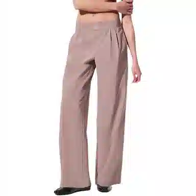 alo yoga SUIT UP TROUSER logo