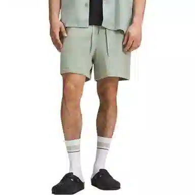 Lululemon ABC Shorts 5"