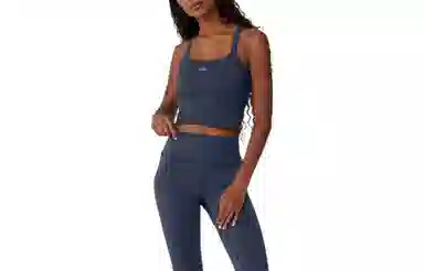 alo yoga