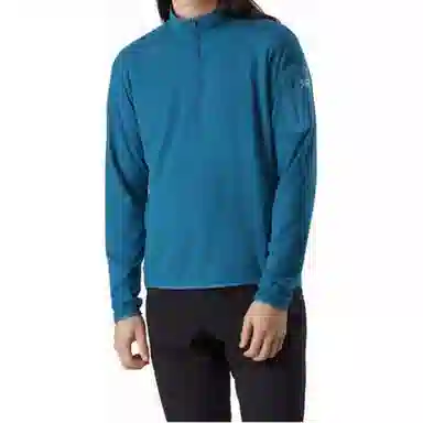 Arcteryx Delta Lt zip Logo