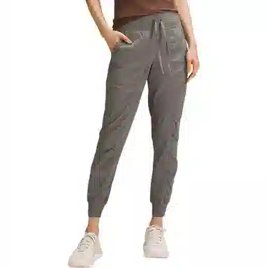 lululemon FW22 Dance Studio Swift
