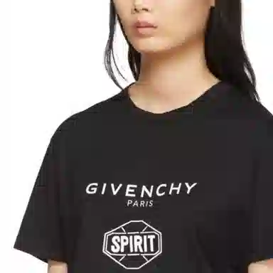 Givenchy T