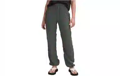 lululemon Dance Studio Swift