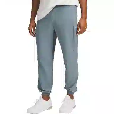 lululemon License to Train SS22 Logo