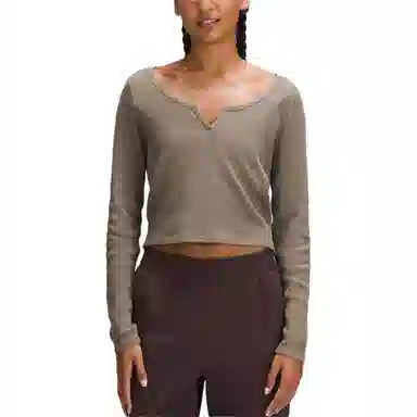 lululemon SS23 Cotton-Blend V