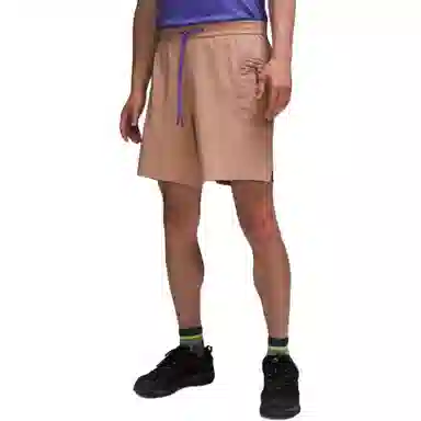 lululemon SS22 Water-Repellent 8"